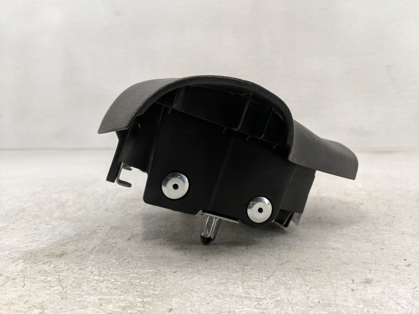 2007-2009 Pontiac Solstice Air Bag Driver Left Steering Wheel Mounted Fits Fits 2007 2008 2009 OEM Used Auto Parts - Oemused