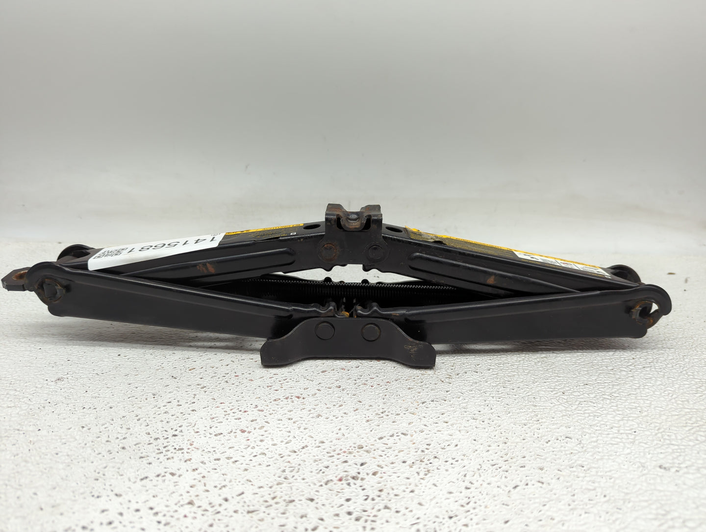 2007 Pontiac Solstice Spare Scissor Car Jack - Oemusedautoparts1.com
