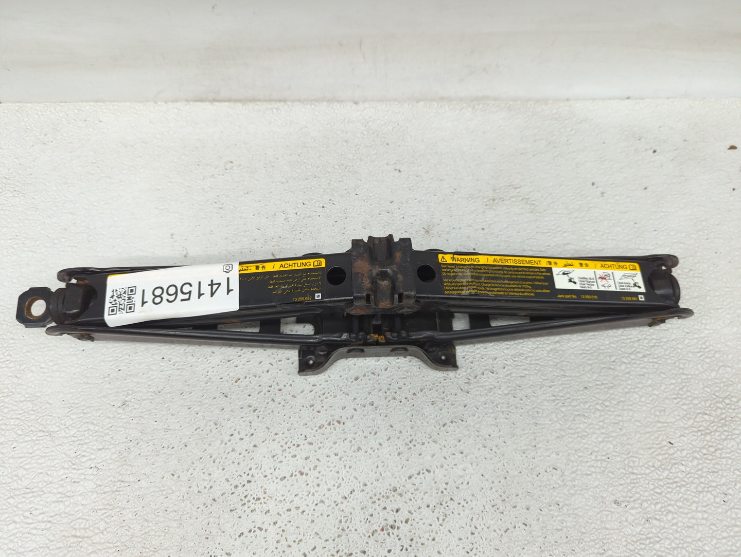 2007 Pontiac Solstice Spare Scissor Car Jack - Oemusedautoparts1.com