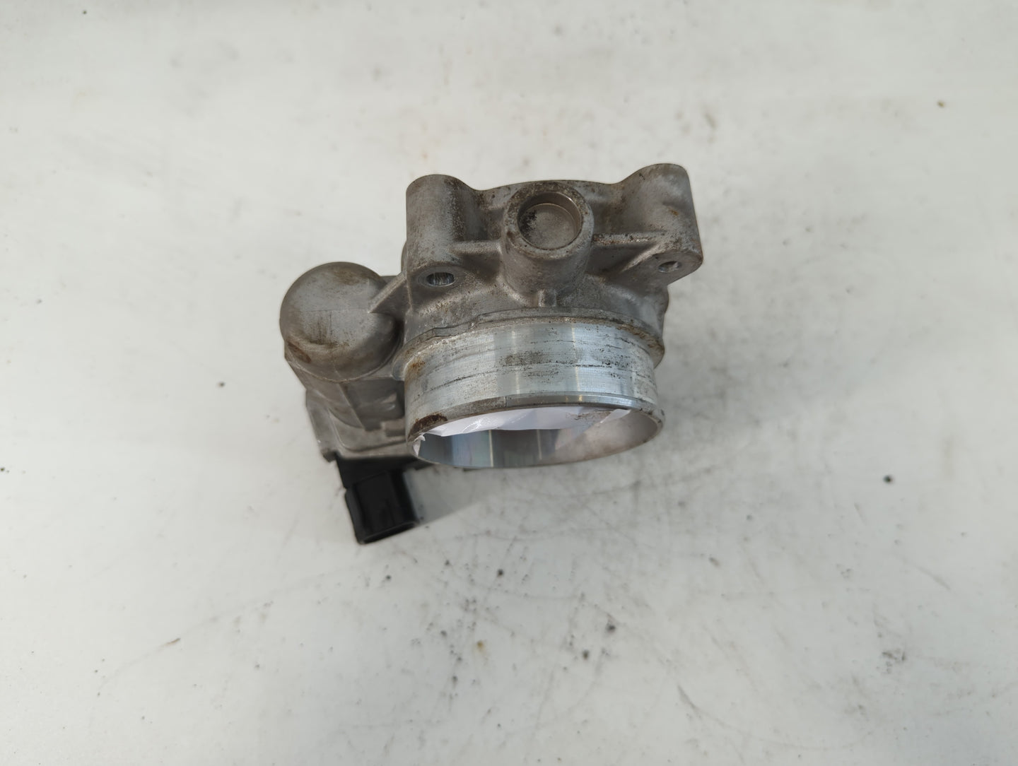 2007-2009 Pontiac Torrent Throttle Body Fits Fits 2006 2007 2008 2009 2010 2011 OEM Used Auto Parts - Oemusedautoparts1.com