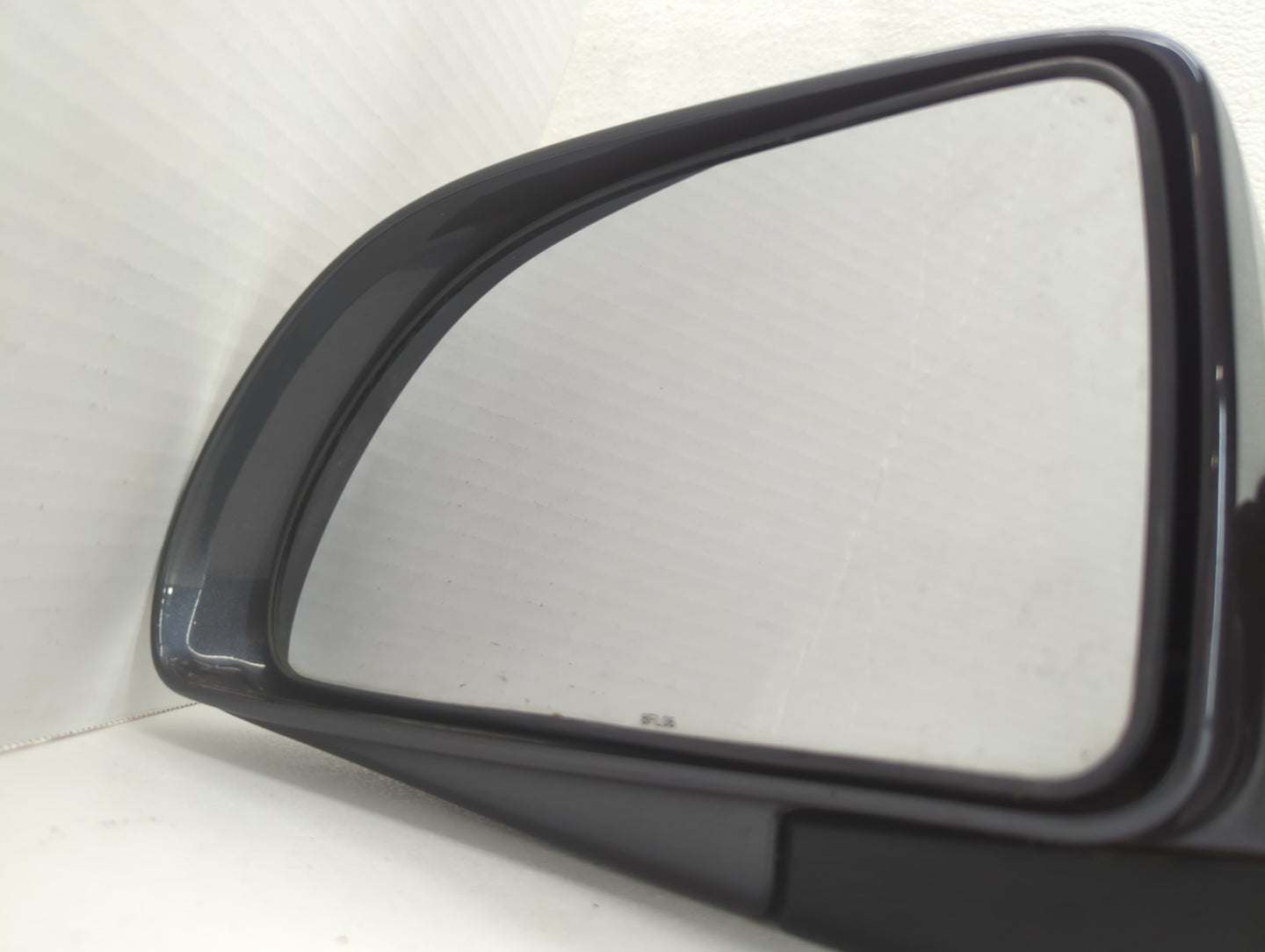 2006-2009 Pontiac Torrent Passenger Right Side View Manual Door Mirror - Oemusedautoparts1.com