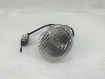 compare product 2007 Pontiac Vibe Passenger Right Oem Fog Light Lamp