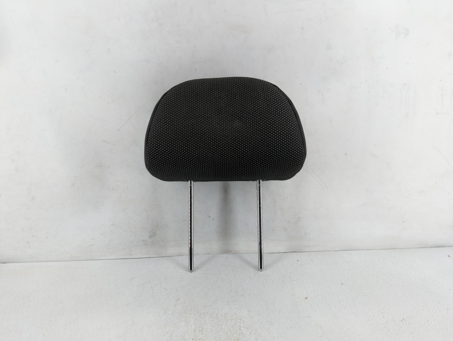 2006-2008 Pontiac Wave Headrest Head Rest Rear Seat Fits Fits 2006 2008 OEM Used Auto Parts - Oemusedautoparts1.com