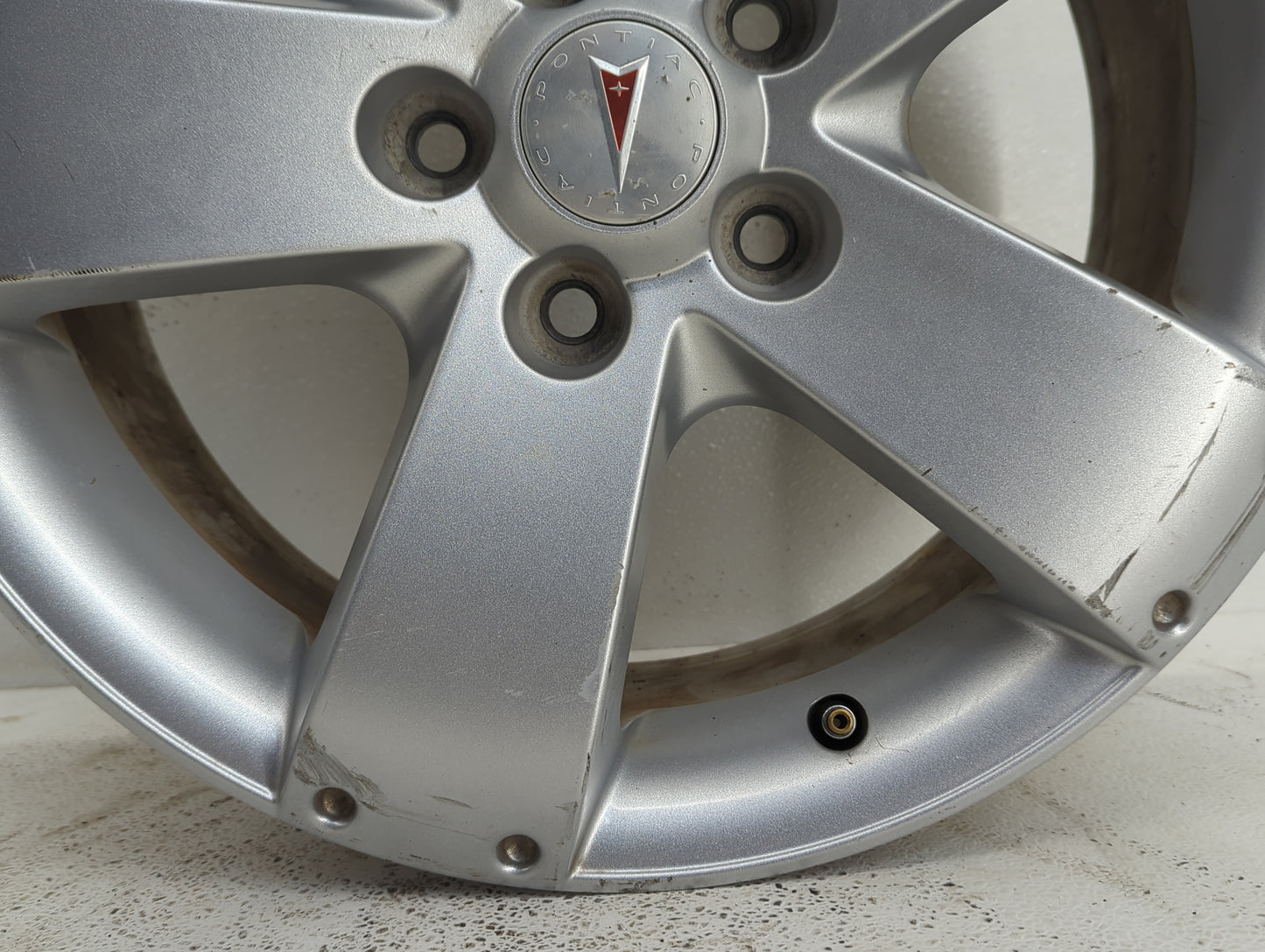 Pontiac Torrent Torren Oem Wheel Rim Grey - Oemusedautoparts1.com