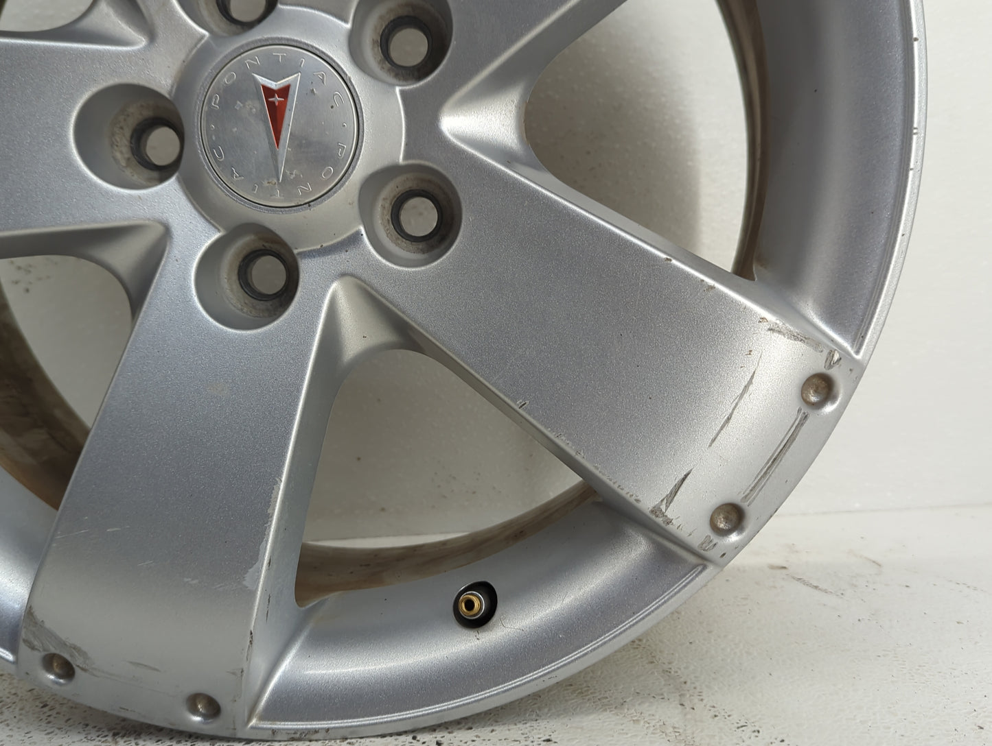 Pontiac Torrent Torren Oem Wheel Rim Grey - Oemusedautoparts1.com