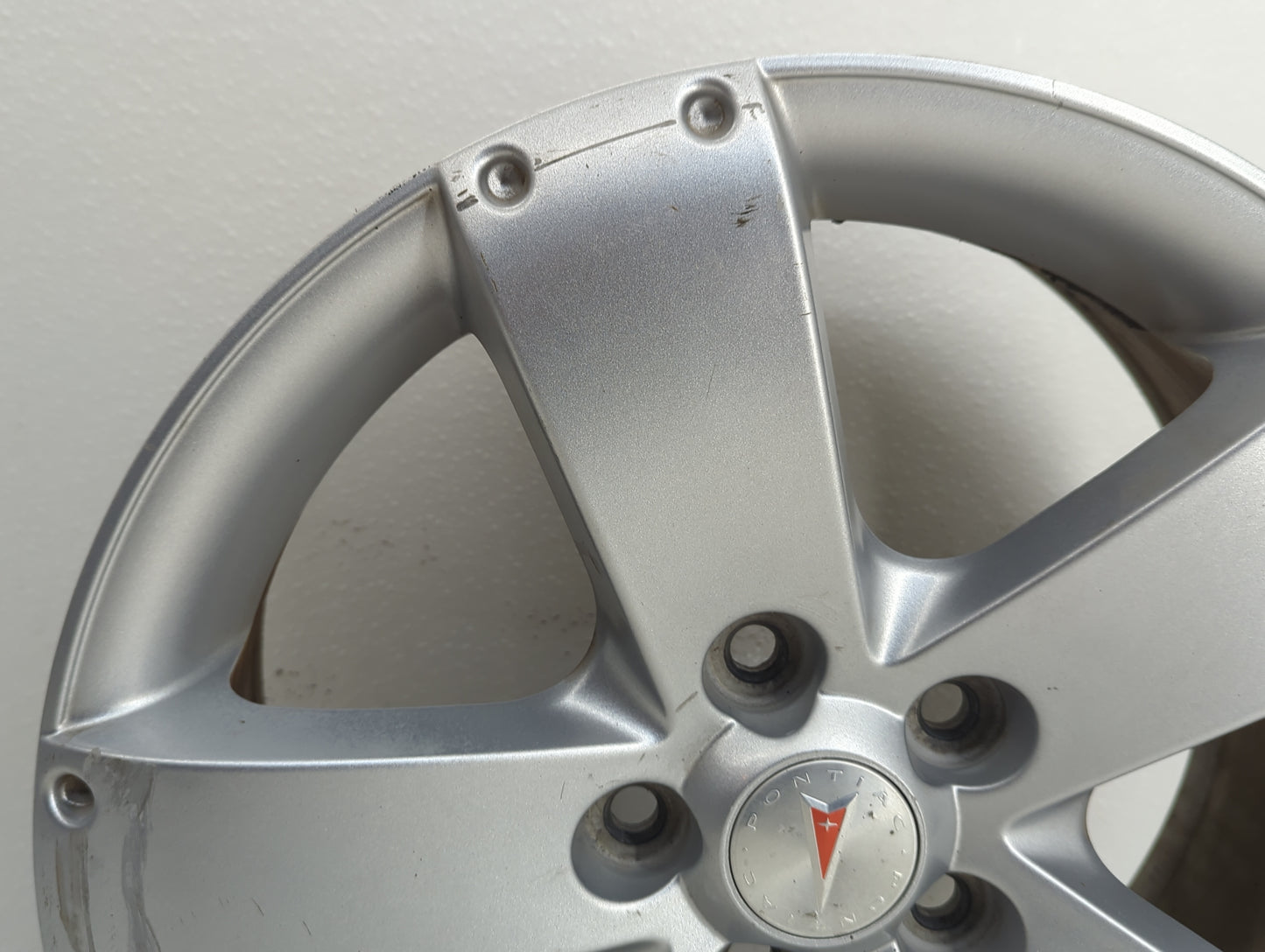 Pontiac Torrent Torren Oem Wheel Rim Grey - Oemusedautoparts1.com