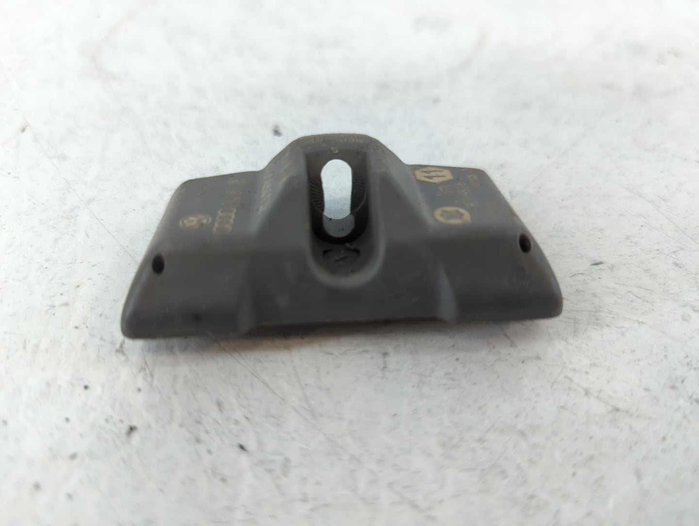 2007 Porsche Cayenne Tire Pressure Monitoring System Sensor Tpms - Oemusedautoparts1.com