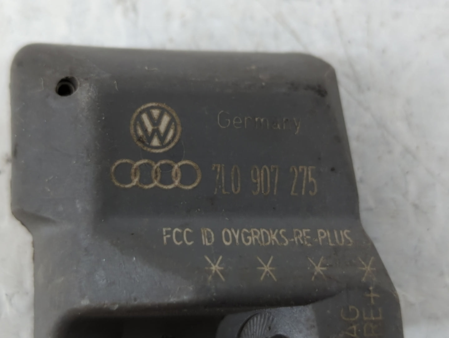 2007 Porsche Cayenne Tire Pressure Monitoring System Sensor Tpms - Oemusedautoparts1.com