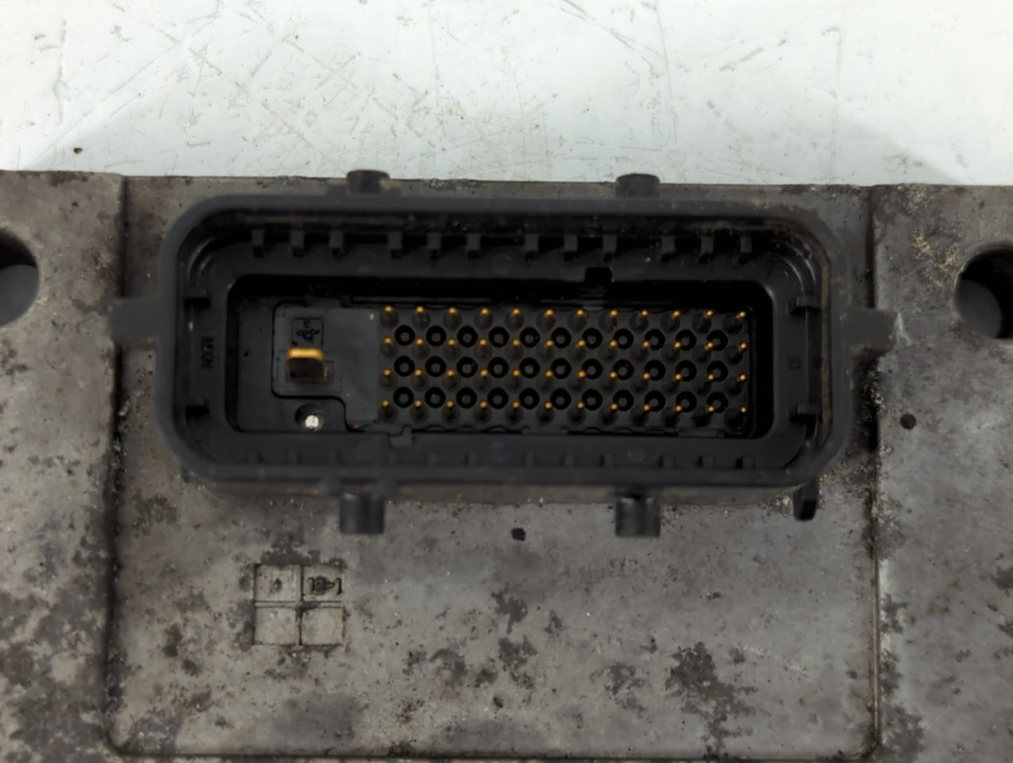 Saab 9-7 Chassis Control Module Ccm Bcm Body Control 23238658 - Oemusedautoparts1.com