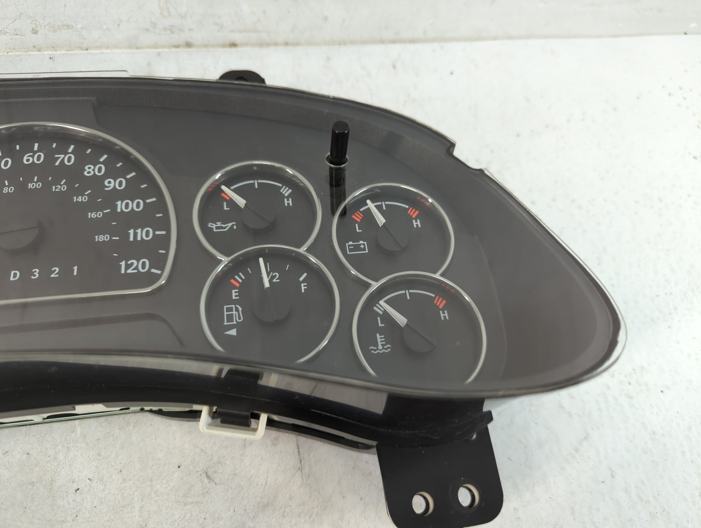 2007 Saab 9-7 Instrument Cluster Speedometer Gauges Fits OEM Used Auto Parts - Oemusedautoparts1.com