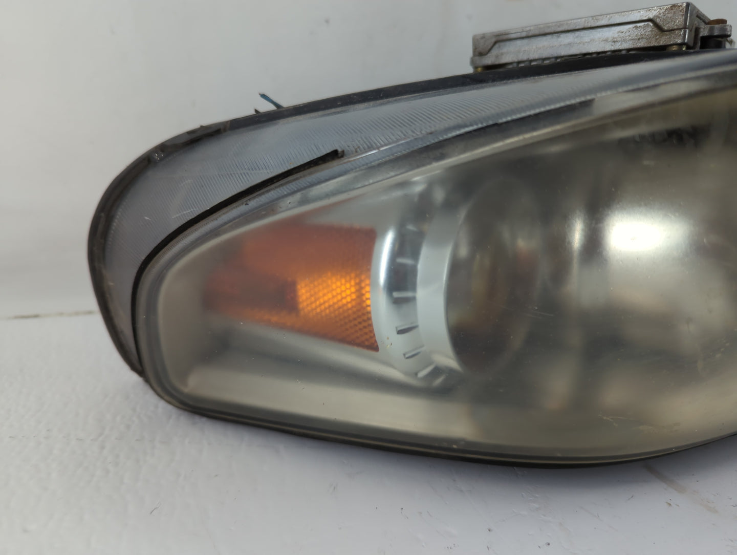 2005-2009 Saab 9-7x Driver Left Oem Head Light Headlight Lamp - Oemusedautoparts1.com