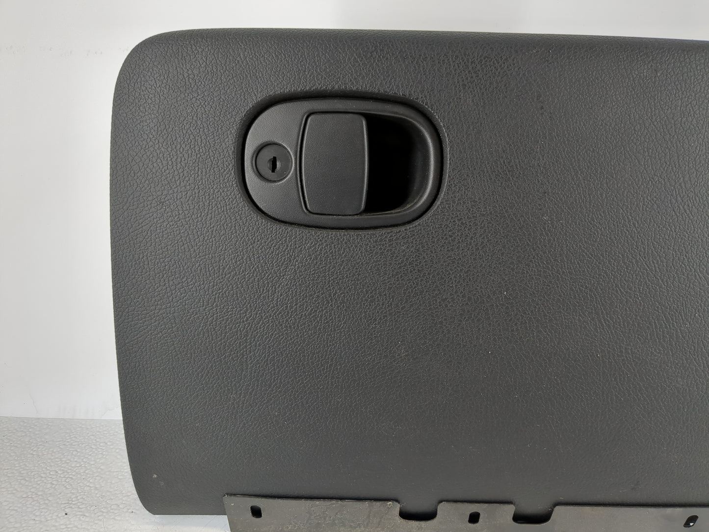 2007 Saab 9-7x Passenger Glove Box Door Storage Compartment - Oemusedautoparts1.com