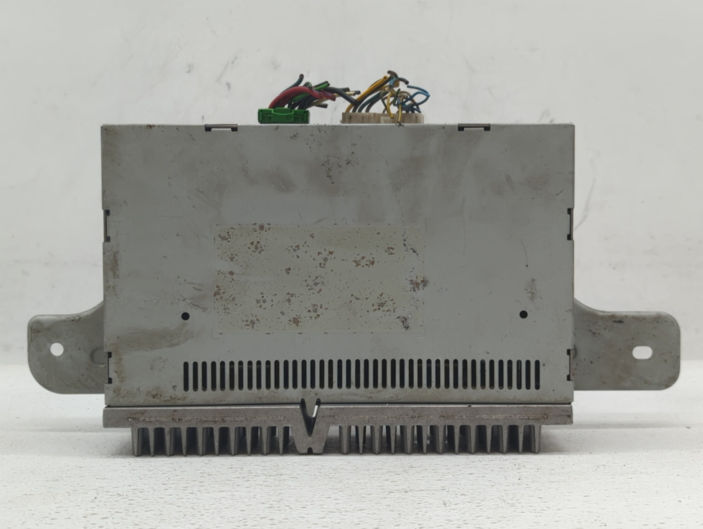 2007 Saab 93b Radio AM FM Cd Player Receiver Replacement Fits OEM Used Auto Parts - Oemusedautoparts1.com