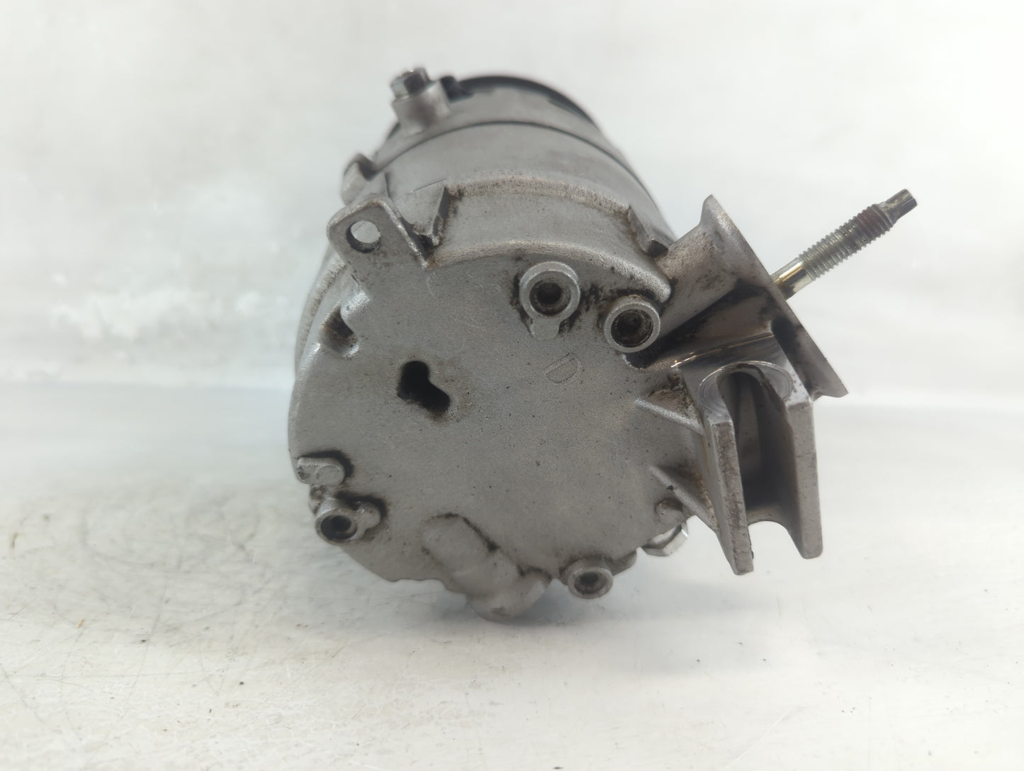 2007-2008 Saturn Aura Air Conditioning A/c Ac Compressor Oem - Oemusedautoparts1.com