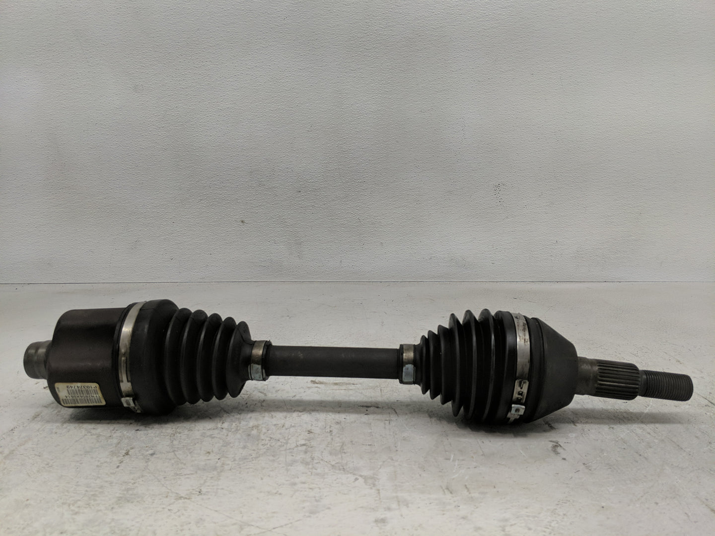 2007 Saturn Aura Axle Shaft Front Driver Cv C/v - Oemusedautoparts1.com
