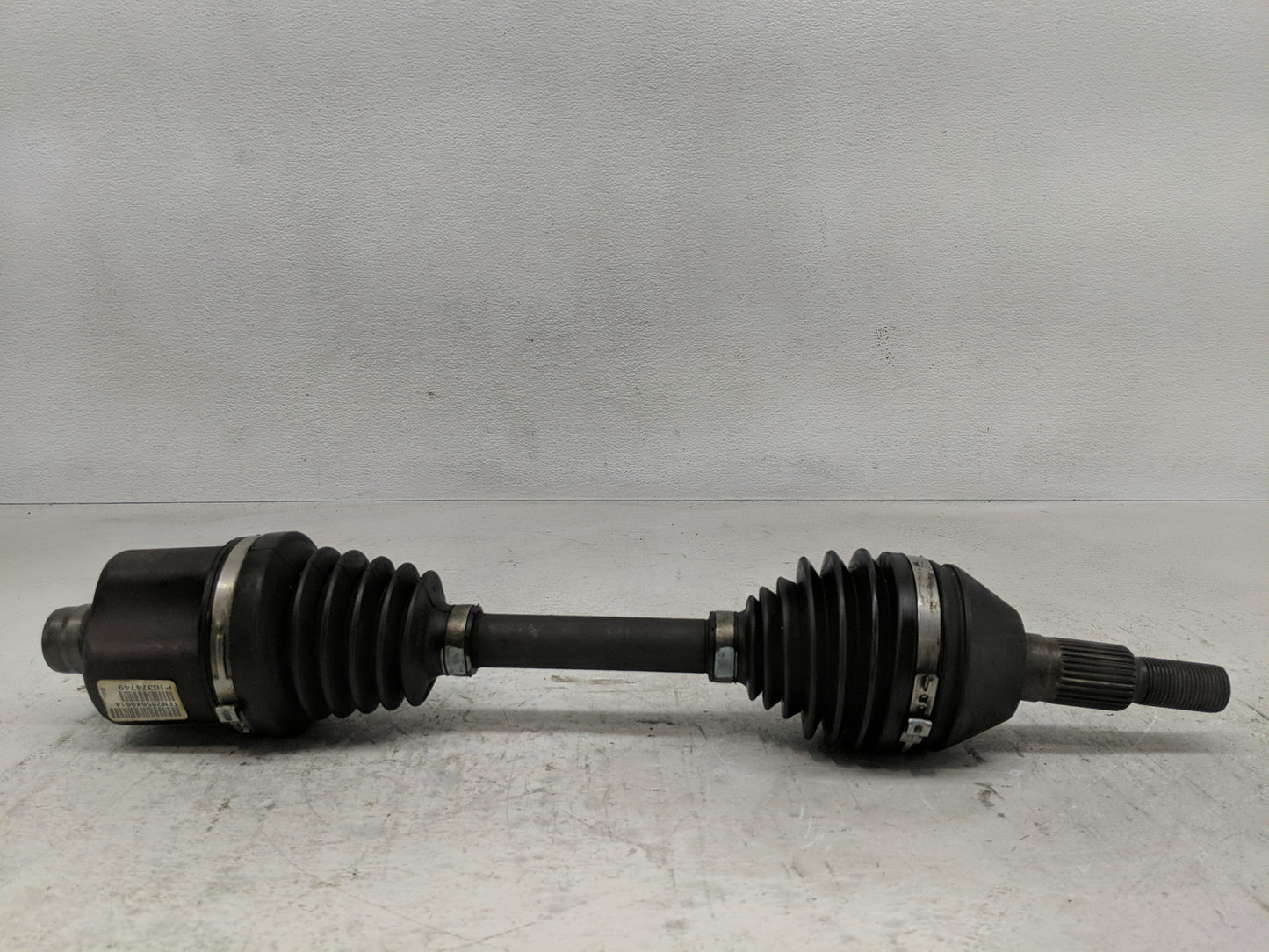 2007 Saturn Aura Axle Shaft Front Driver Cv C/v - Oemusedautoparts1.com