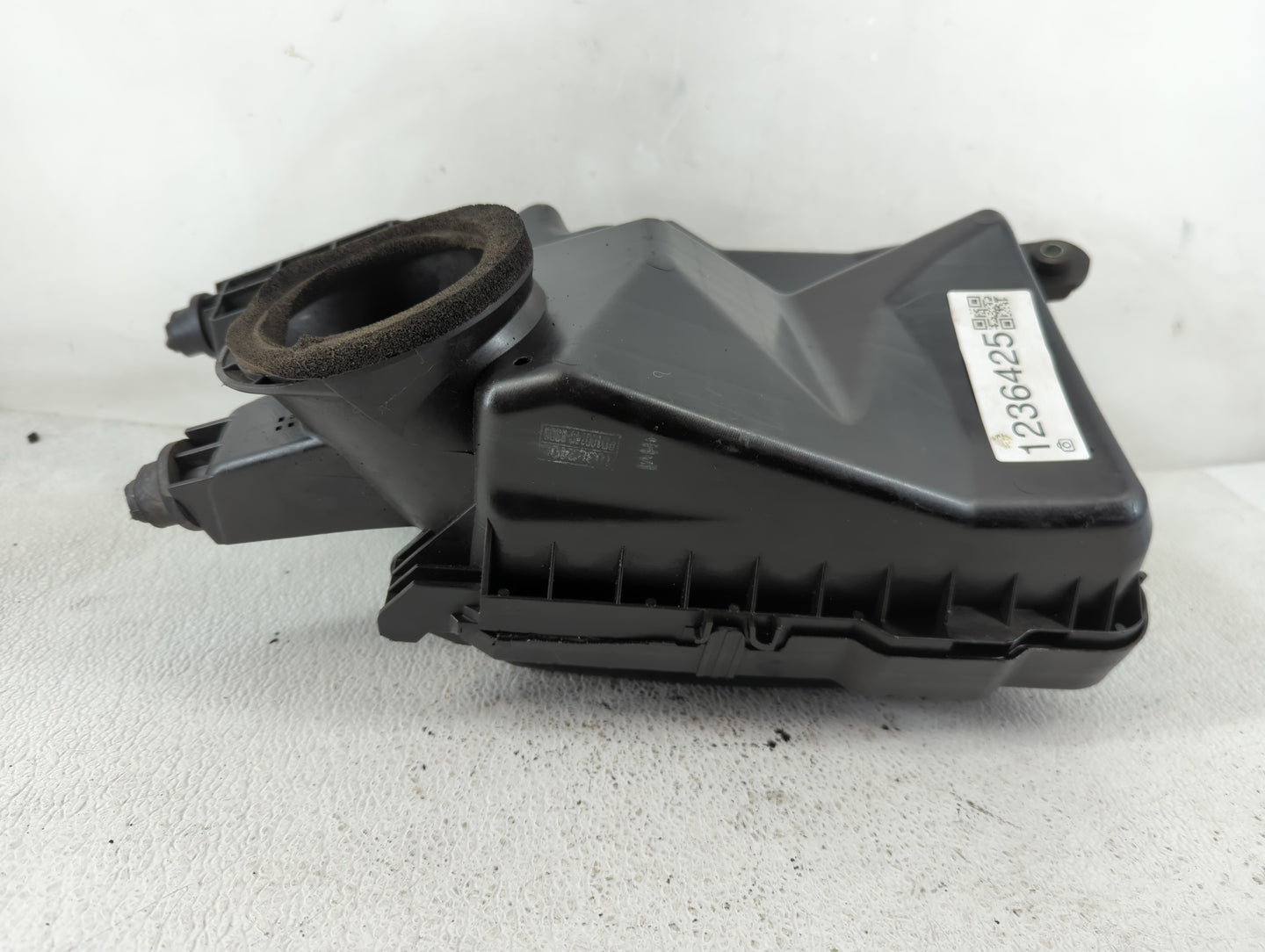 2007-2009 Saturn Aura Air Cleaner Intake-duct Hose Tube - Oemusedautoparts1.com