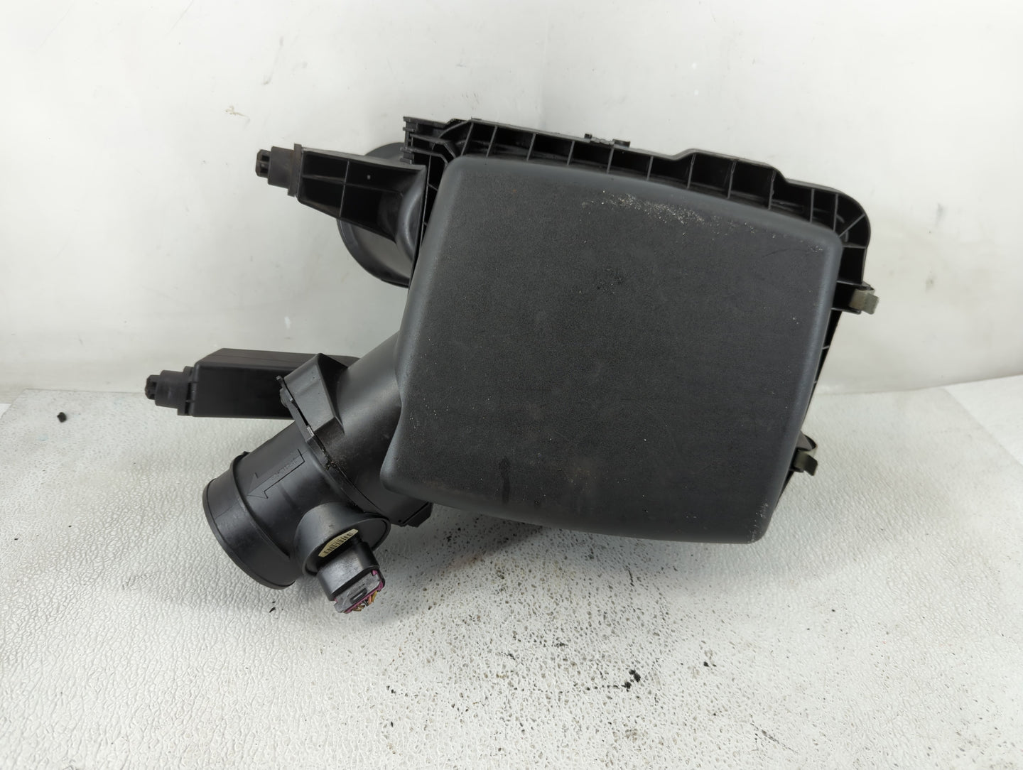 2007-2009 Saturn Aura Air Cleaner Intake-duct Hose Tube - Oemusedautoparts1.com