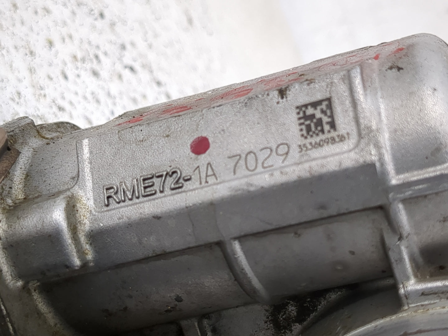 2007-2008 Saturn Aura Throttle Body P/N:RME72-1A Fits Fits 2006 2007 2008 2009 2010 2011 OEM Used Auto Parts - Oemusedautopa