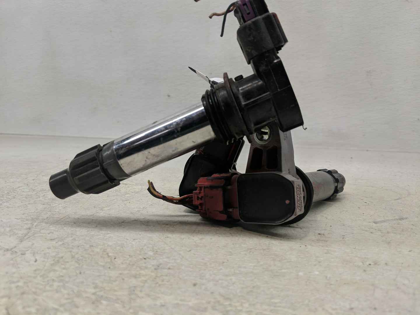 2007-2009 Saturn Aura Ignition Coil Igniter Pack - Oemusedautoparts1.com