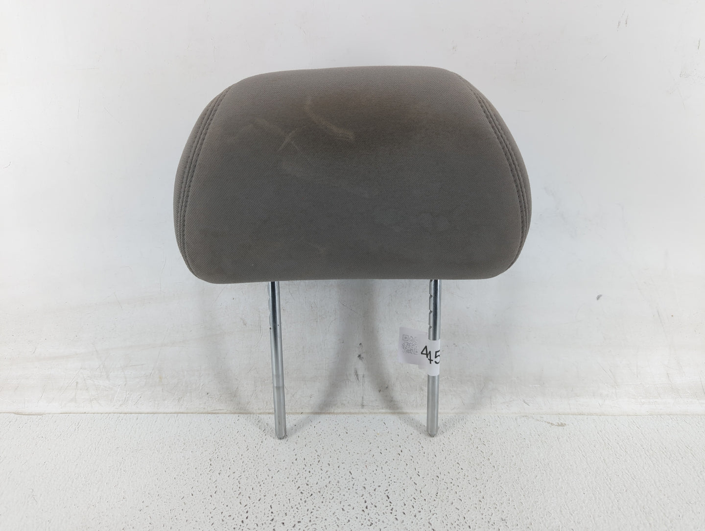 2007-2009 Saturn Aura Headrest Head Rest Front Driver Passenger Seat Gray - Oemusedautoparts1.com