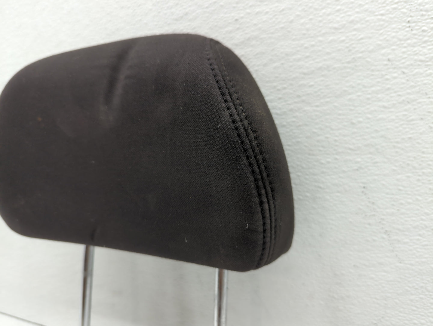 2007-2007 Saturn Aura Headrest Head Rest Front Driver Passenger Seat - Oemusedautoparts1.com