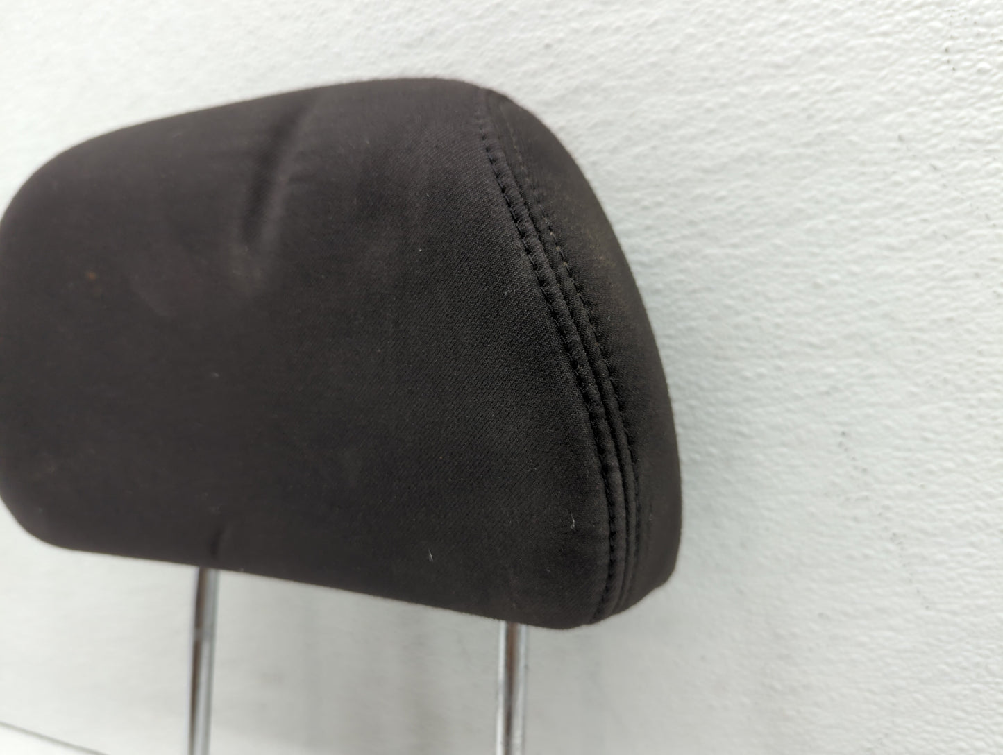 2007-2007 Saturn Aura Headrest Head Rest Front Driver Passenger Seat - Oemusedautoparts1.com