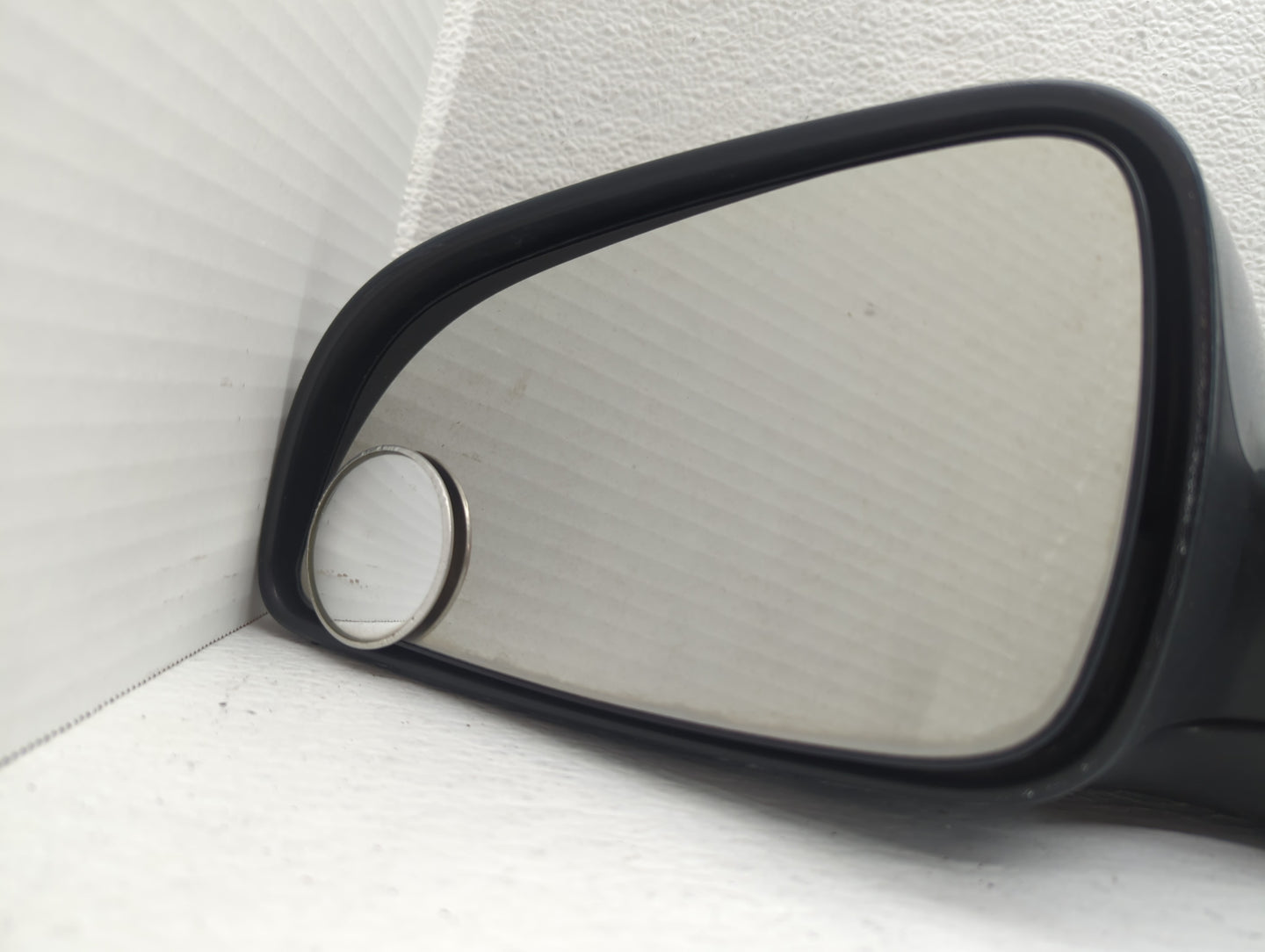 2007-2009 Saturn Aura Side Mirror Replacement Driver Left View Door Mirror P/N:15261175 Fits Fits 2007 2008 2009 2011 2012 O