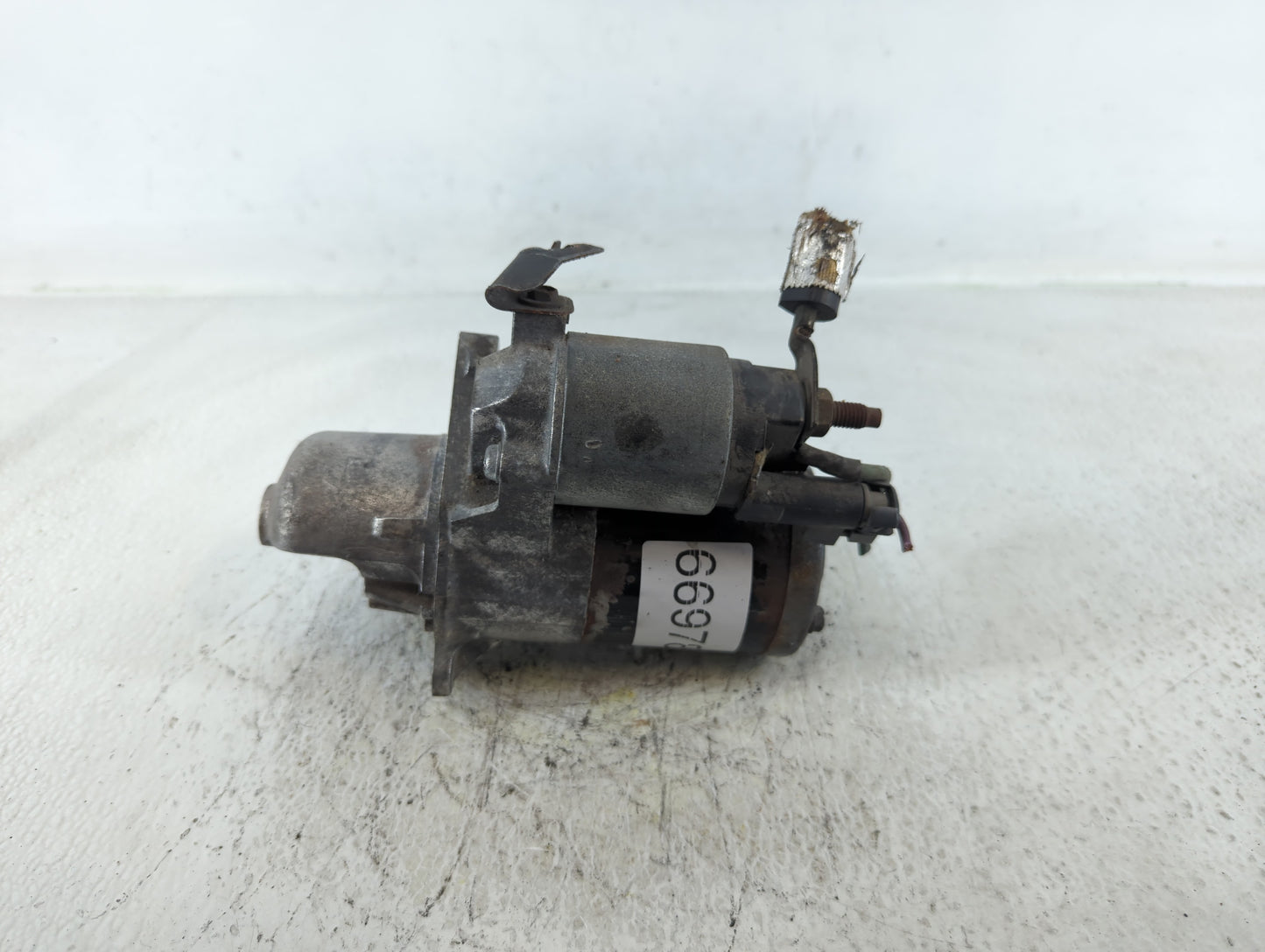 2007-2009 Saturn Aura Car Starter Motor Solenoid OEM P/N:M000T36571 12601721 Fits OEM Used Auto Parts - Oemusedautoparts1.co