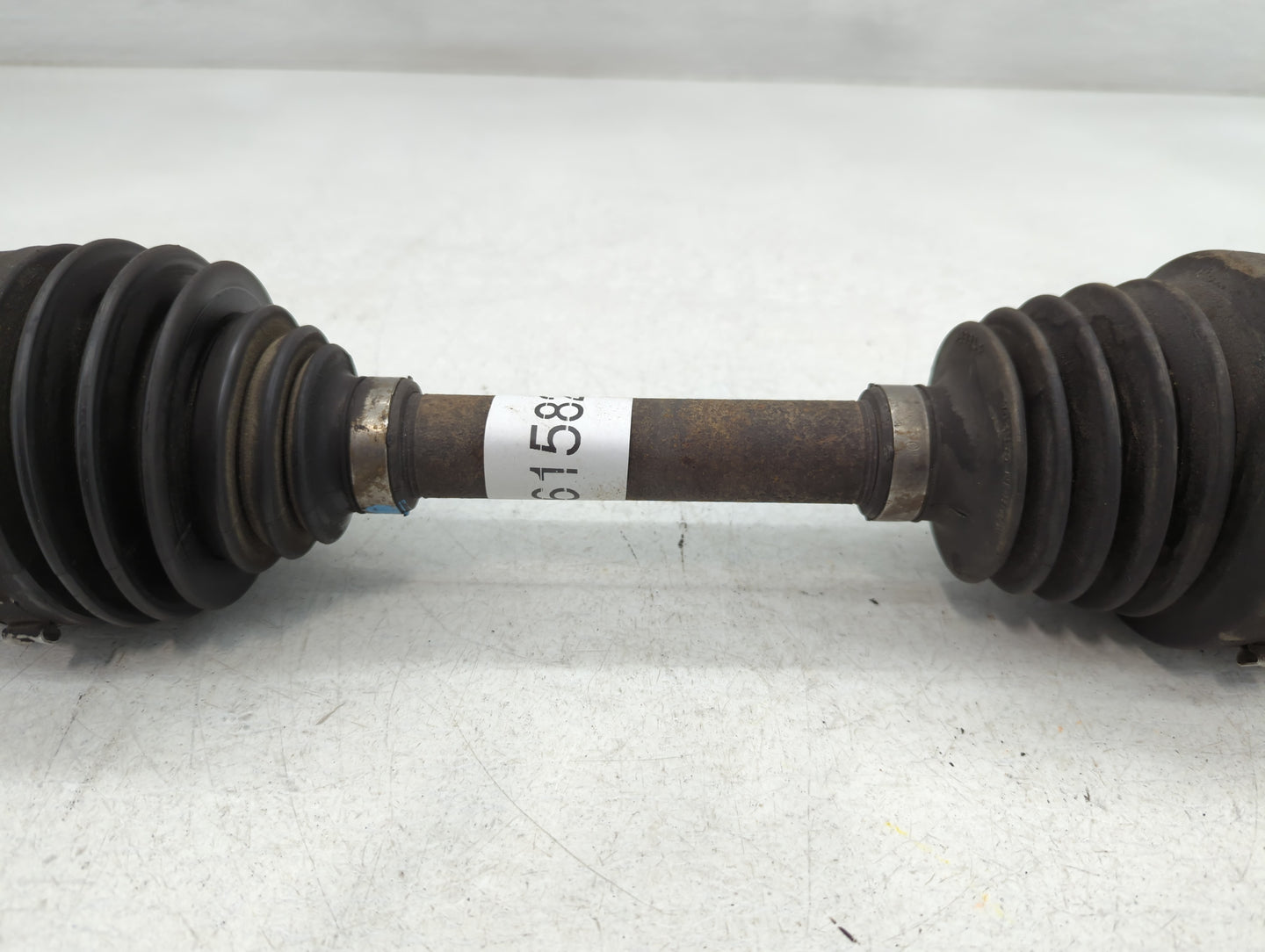 2007-2008 Saturn Aura Axle Shaft Front Driver Cv C/v - Oemusedautoparts1.com