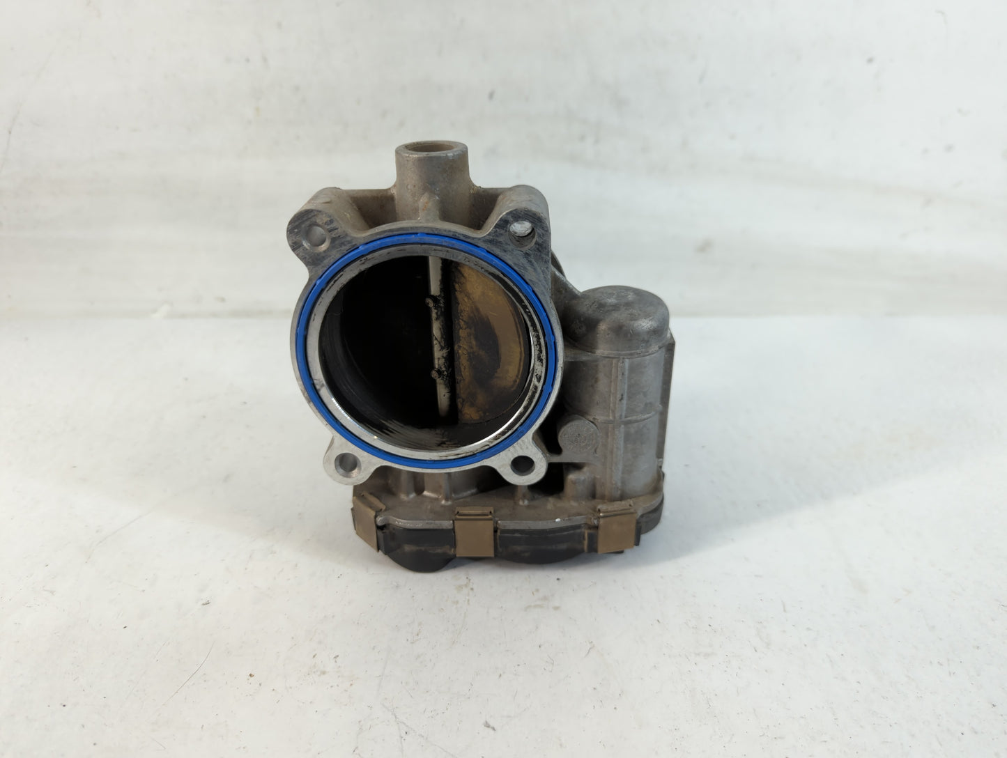 2007-2008 Saturn Aura Throttle Body P/N:7092 RME72-1A Fits Fits 2006 2007 2008 2009 2010 2011 OEM Used Auto Parts - Oemuseda