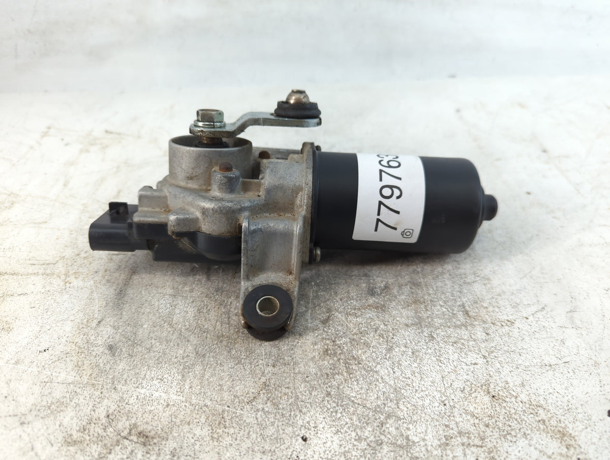 2007 Saturn Aura Engine Gearbox Motor Mount - Oemusedautoparts1.com
