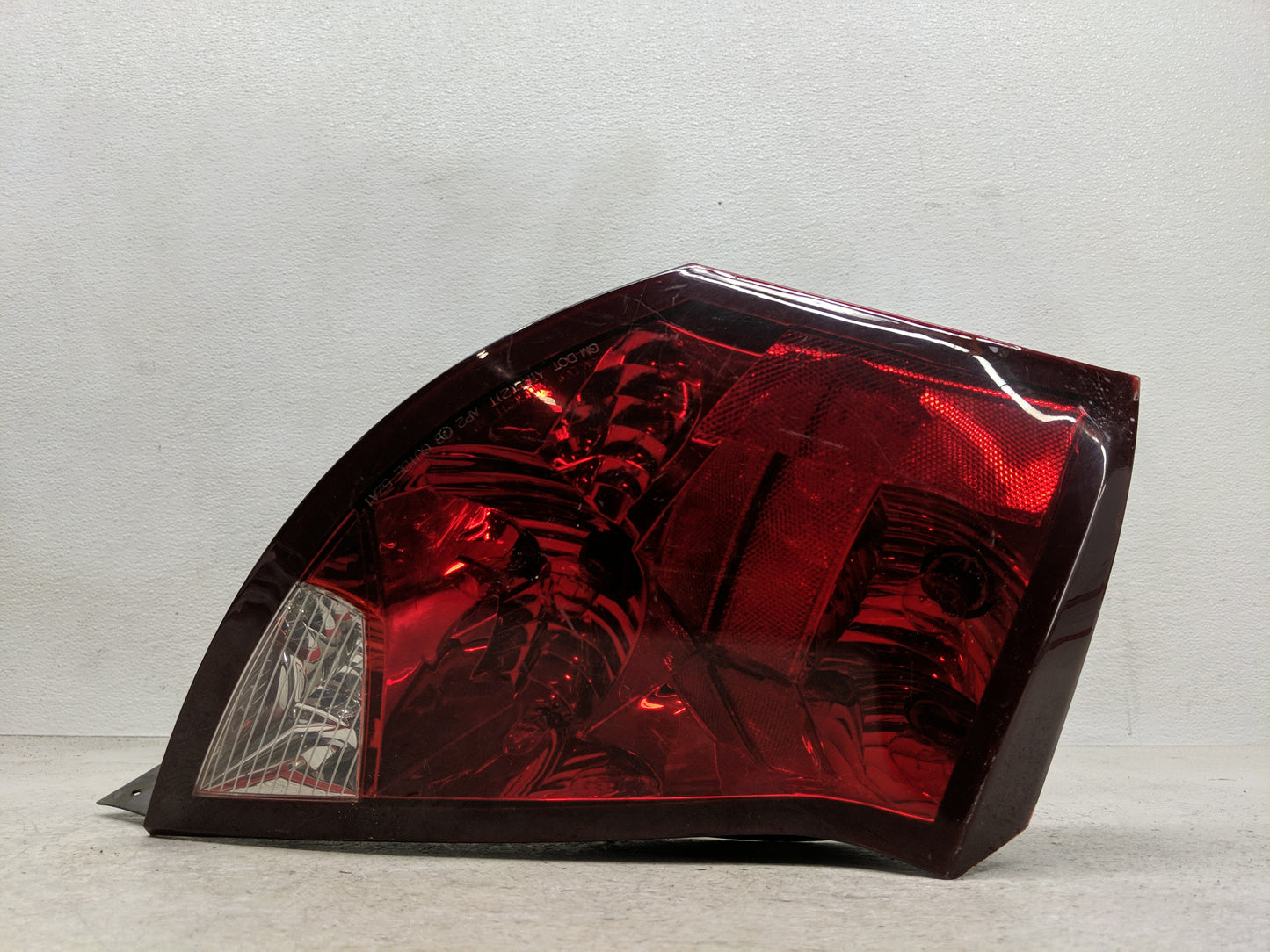 2003-2007 Saturn Ion Tail Light Assembly Driver Left OEM P/N:22723024 Fits Fits 2003 2004 2005 2006 2007 OEM Used Auto Parts