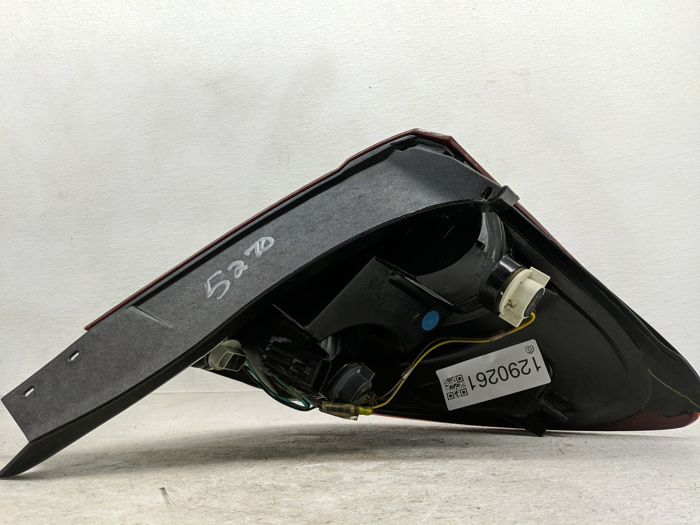 2003-2007 Saturn Ion Tail Light Assembly Driver Left OEM P/N:22723022 Fits Fits 2003 2004 2005 2006 2007 OEM Used Auto Parts