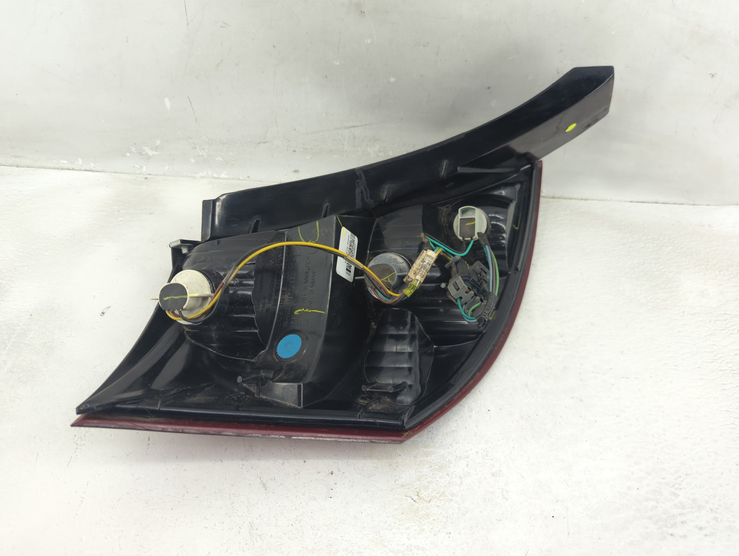 2003-2007 Saturn Ion Tail Light Assembly Passenger Right OEM P/N:22723025 Fits Fits 2003 2004 2005 2006 2007 OEM Used Auto P