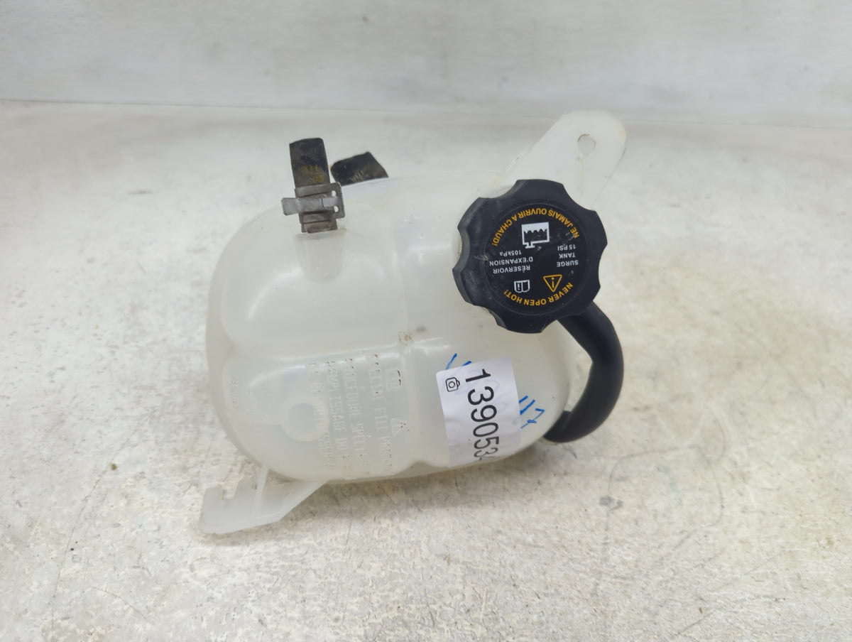 2003-2007 Saturn Ion Radiator Coolant Overflow Expansion Tank Bottle - Oemusedautoparts1.com