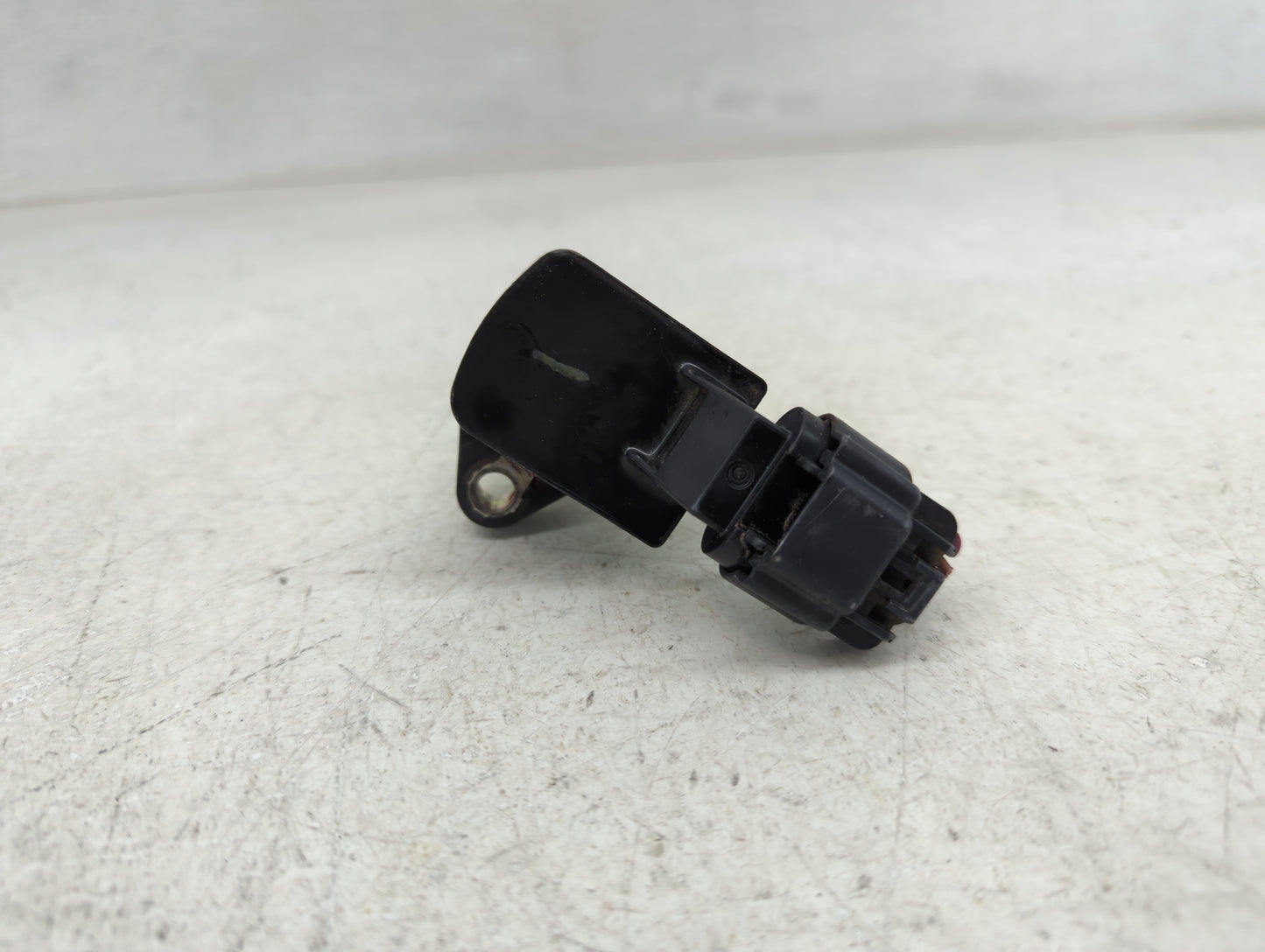 2006-2007 Saturn Ion Ignition Coil Igniter Pack - Oemusedautoparts1.com