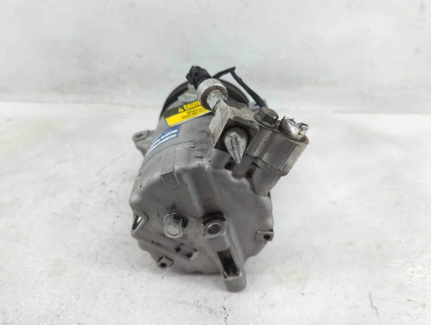 2006-2007 Saturn Ion Air Conditioning A/c Ac Compressor Oem - Oemusedautoparts1.com