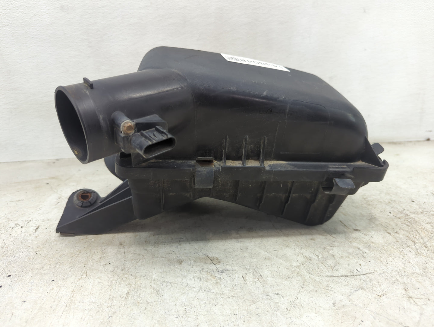 2007-2007 Saturn Ion Air Cleaner Intake-duct Hose Tube - Oemusedautoparts1.com