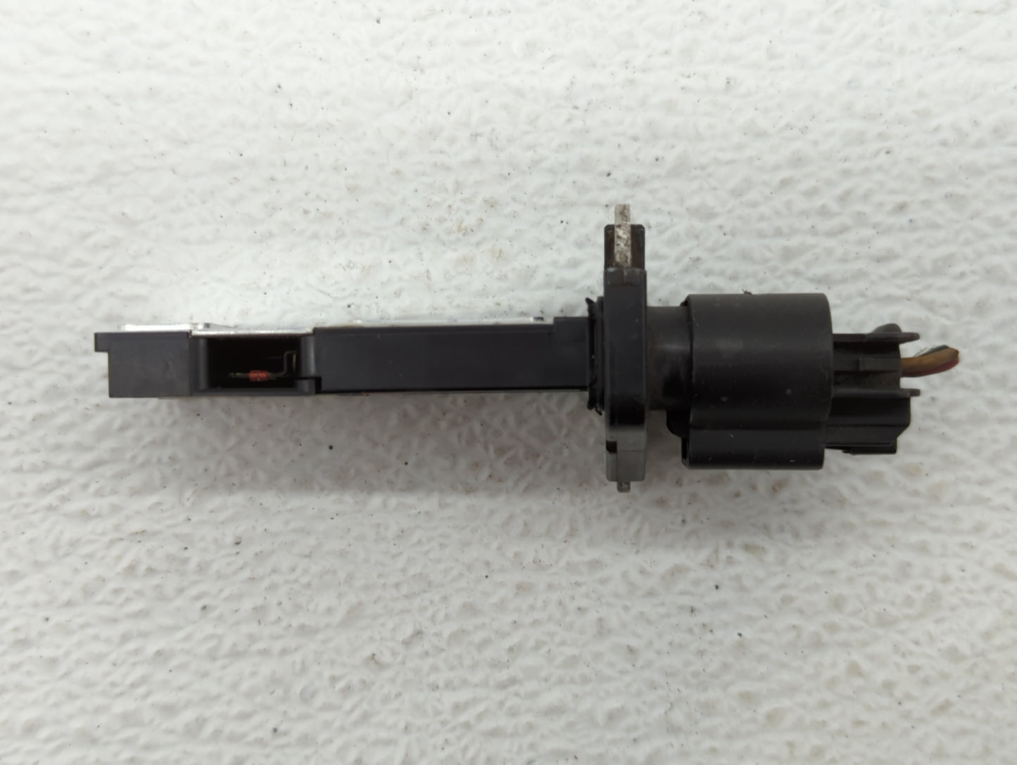2005-2007 Saturn Ion Mass Air Flow Meter Maf - Oemusedautoparts1.com