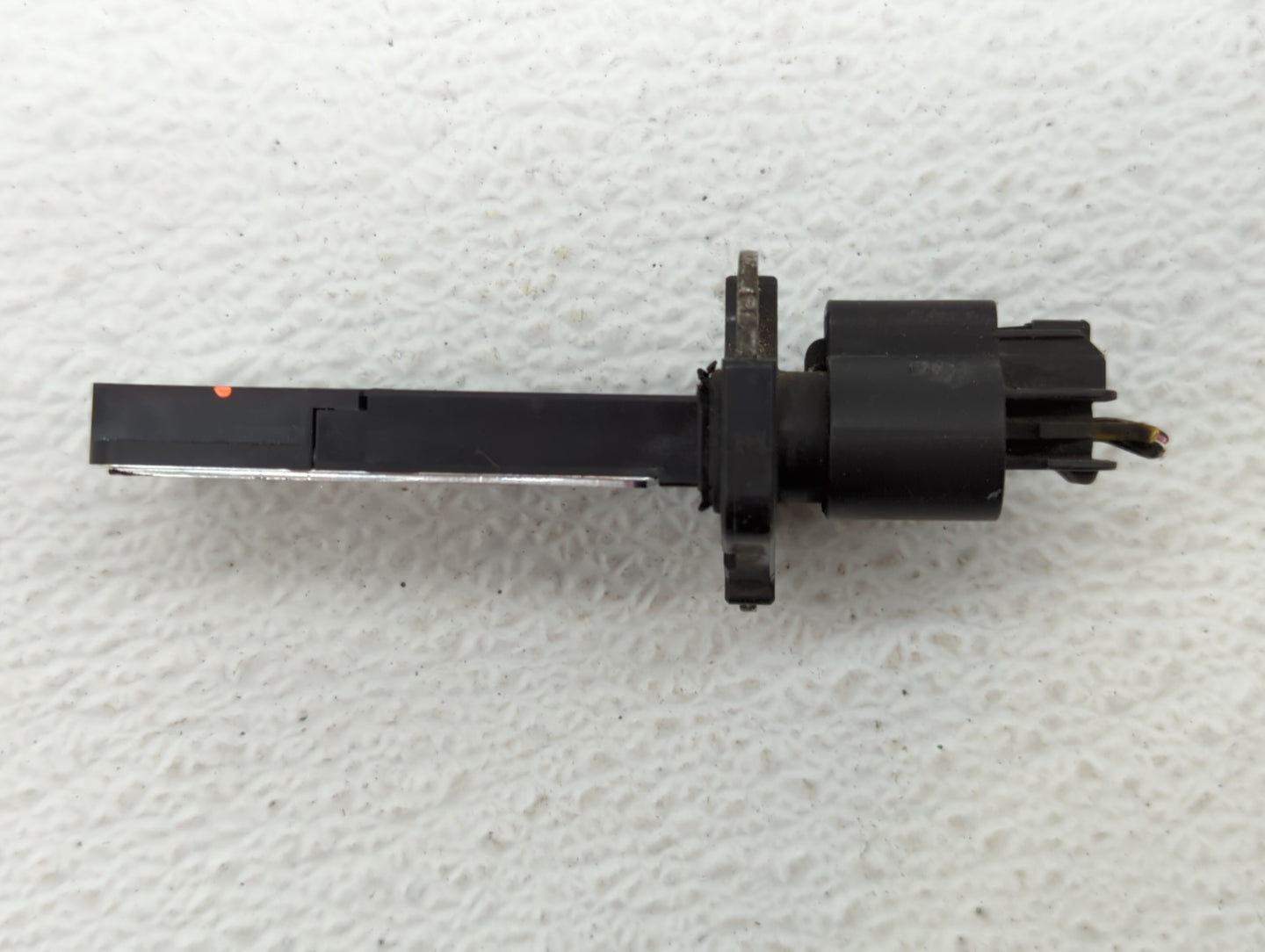 2005-2007 Saturn Ion Mass Air Flow Meter Maf - Oemusedautoparts1.com