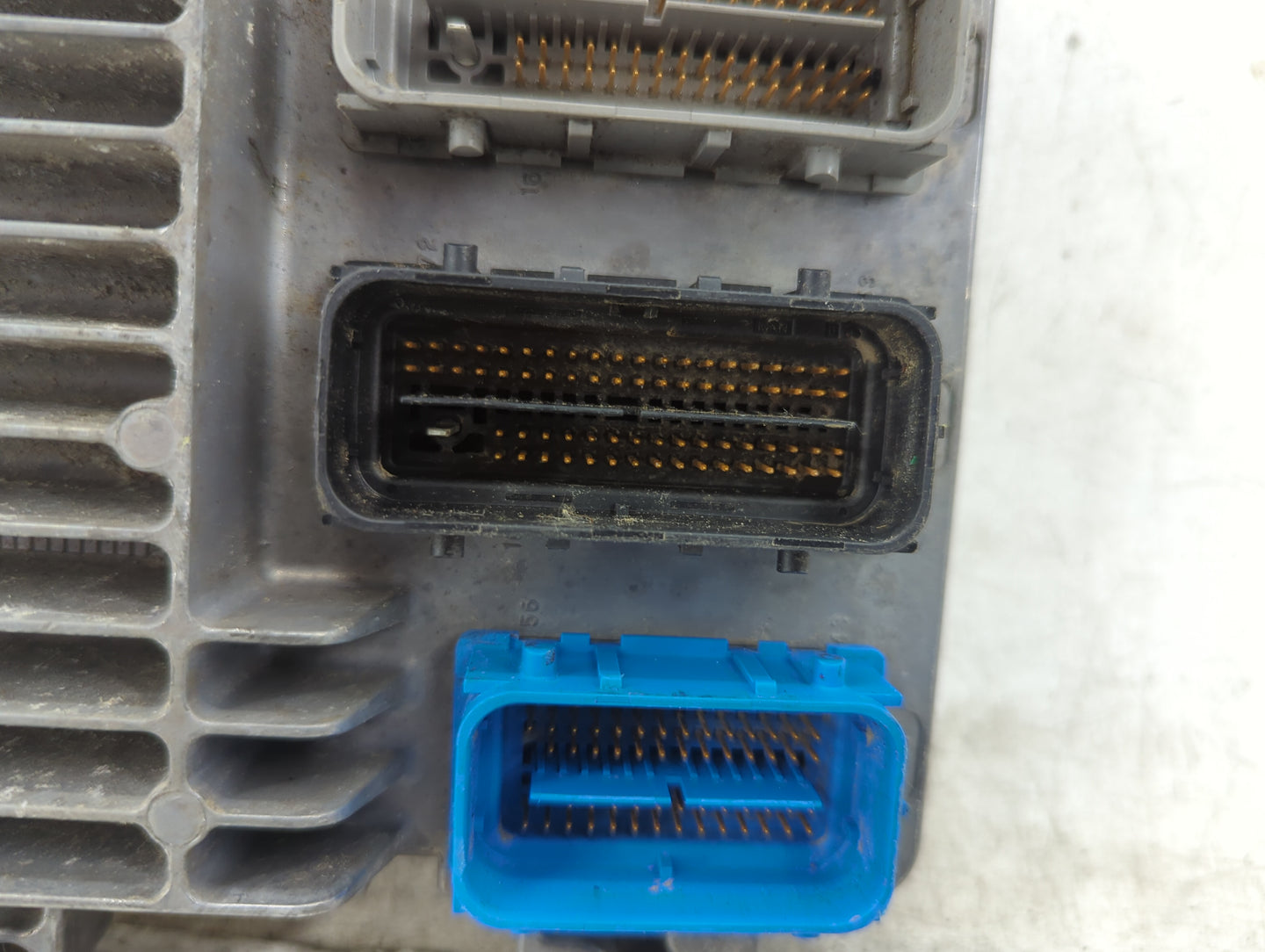 2007 Saturn Outlook PCM Engine Control Computer ECU ECM PCU OEM P/N:12615418 12605843 Fits OEM Used Auto Parts - Oemusedauto