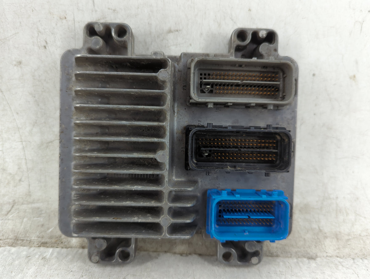 2007 Saturn Outlook PCM Engine Control Computer ECU ECM PCU OEM P/N:12615418 12605843 Fits OEM Used Auto Parts - Oemusedauto