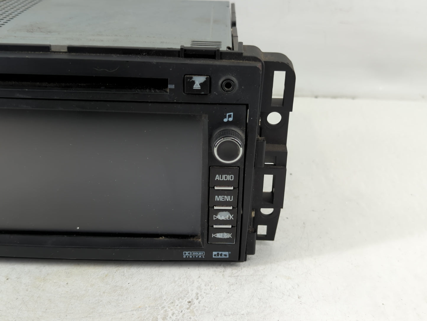 2007 Saturn Outlook Radio AM FM Cd Player Receiver Replacement P/N:15906632 25815341 Fits OEM Used Auto Parts - Oemusedautop