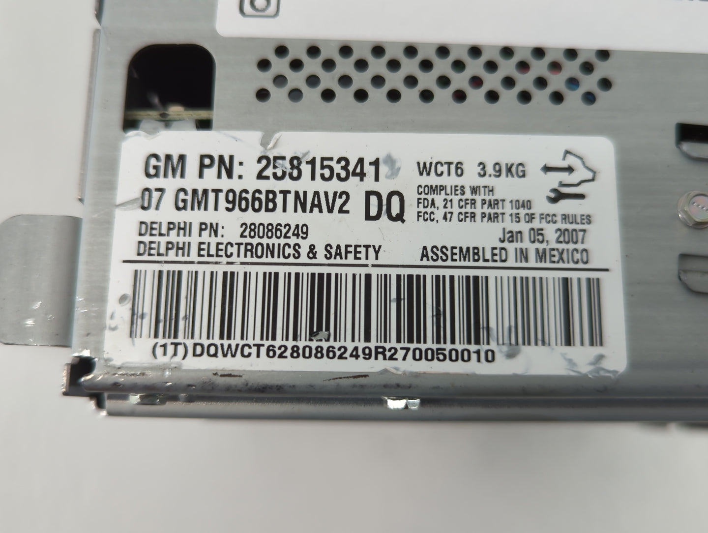 2007 Saturn Outlook Radio AM FM Cd Player Receiver Replacement P/N:15906632 25815341 Fits OEM Used Auto Parts - Oemusedautop