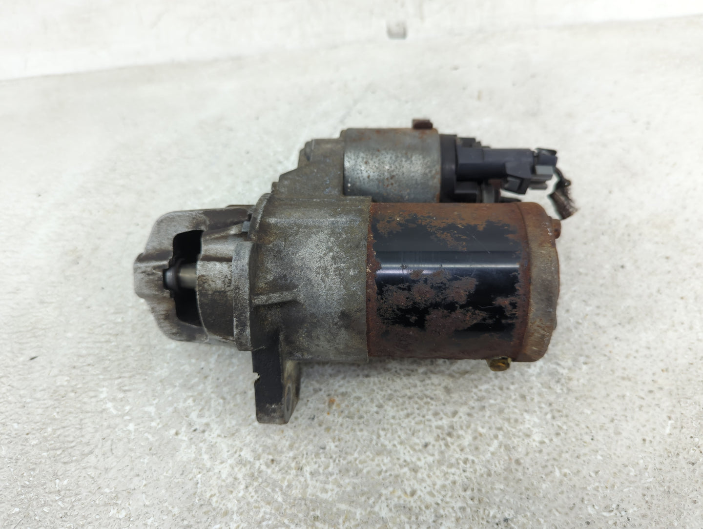 2007 Saturn Outlook Car Starter Motor Solenoid OEM P/N:12601721 M000T36571 Fits OEM Used Auto Parts - Oemusedautoparts1.com