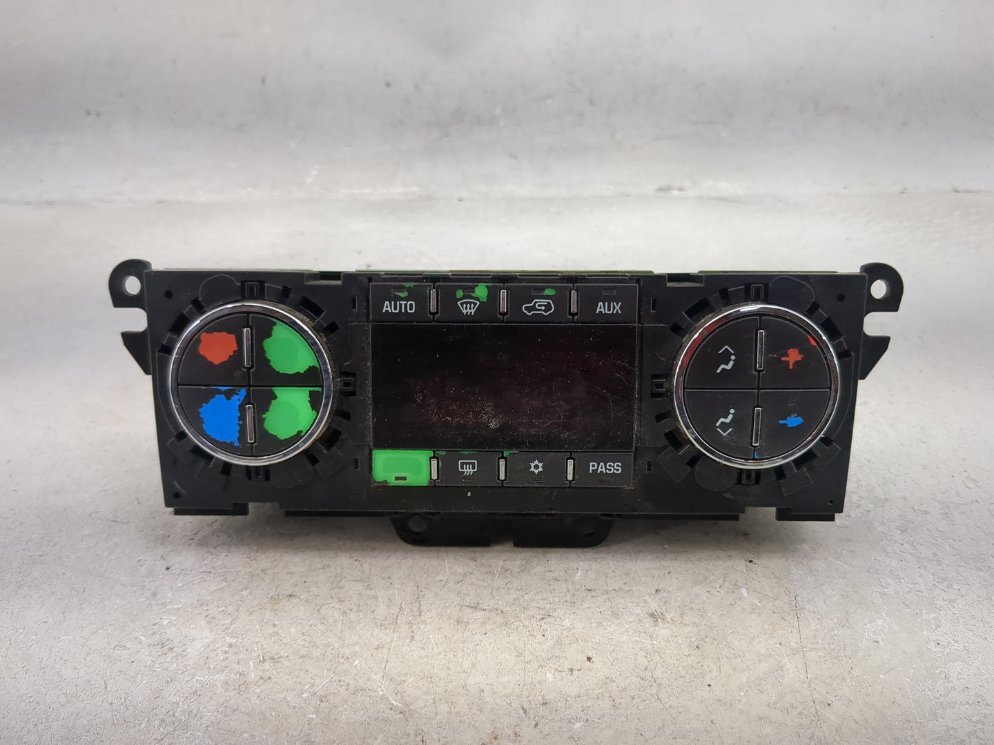 2007 Saturn Outlook Climate Control Module Temperature AC/Heater Replacement Fits OEM Used Auto Parts - Oemusedautoparts1.co