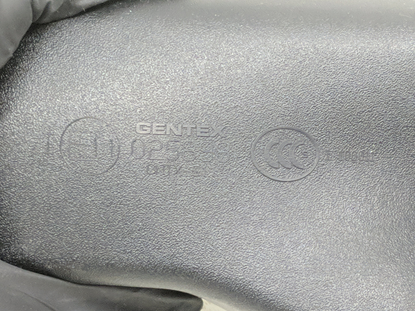 2007 Saturn Outlook Interior Rear View Mirror Replacement OEM Fits Fits 2006 2008 2009 2010 2011 2012 OEM Used Auto Parts - 
