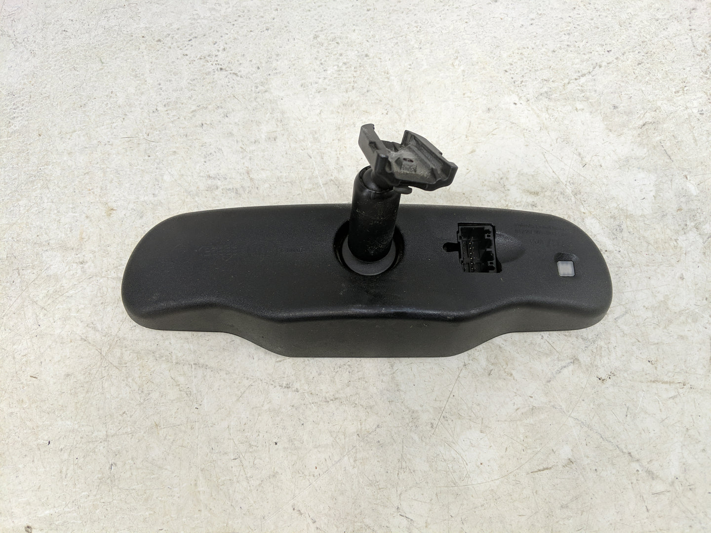 2007 Saturn Outlook Interior Rear View Mirror Replacement OEM Fits Fits 2006 2008 2009 2010 2011 2012 OEM Used Auto Parts - 