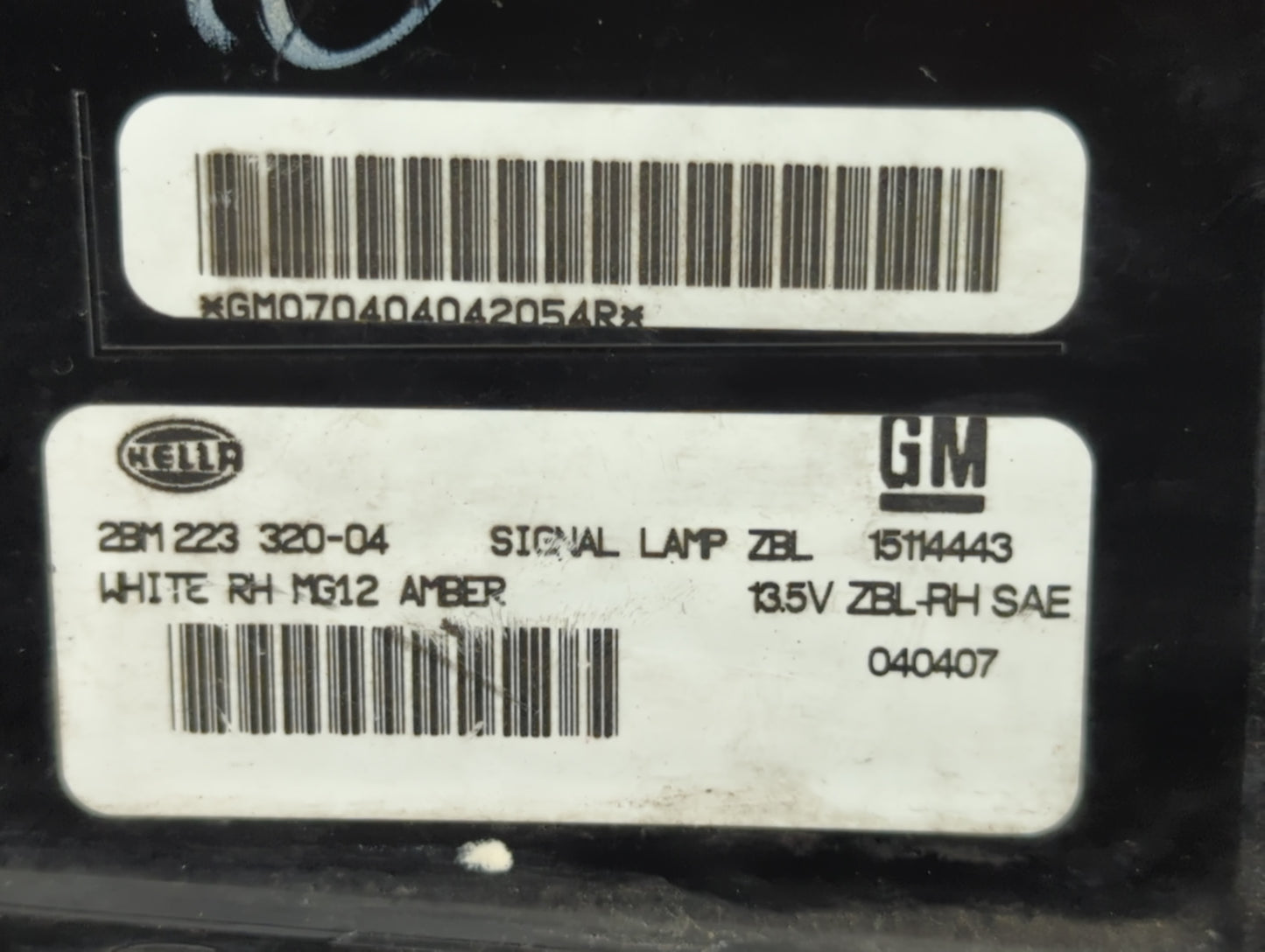 2007 Saturn Outlook Passenger Right Oem Front Light Lamp - Oemusedautoparts1.com